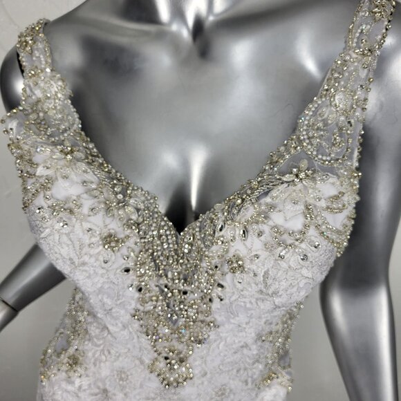 NWT~$1895~ALLURE BRIDALS~6/8~WHITE RHINESTONE MERMAID FIT & FLARE WEDDING DRESS - Picture 2 of 16